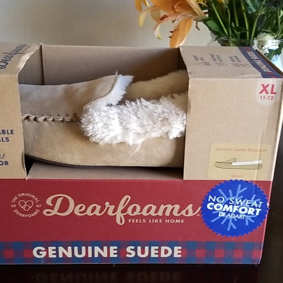 Womens Dearfoams Genuine Suede Moccasin Slippers - Picture 1 of 6